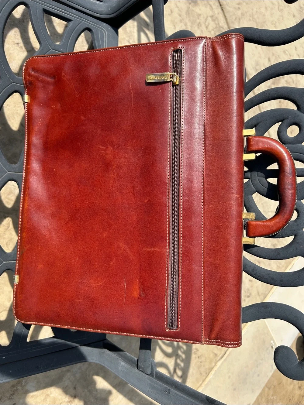 Authentic classic leather attaché case. Great condition